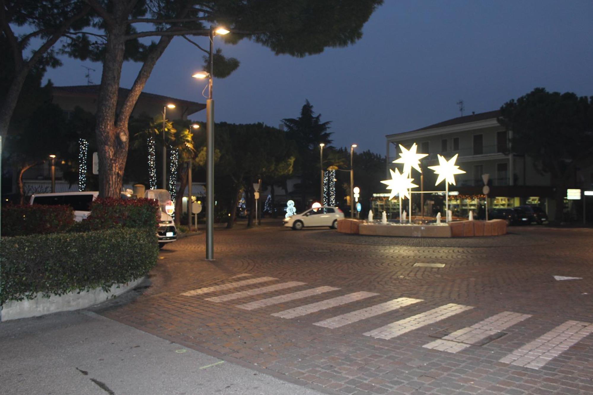 Residence Degli Ulivi Sirmione Buitenkant foto